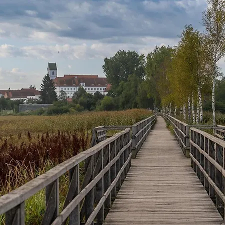 Monteur Budget-ferienhaus In Am Federsee Naehe Biberach Oggelshausen