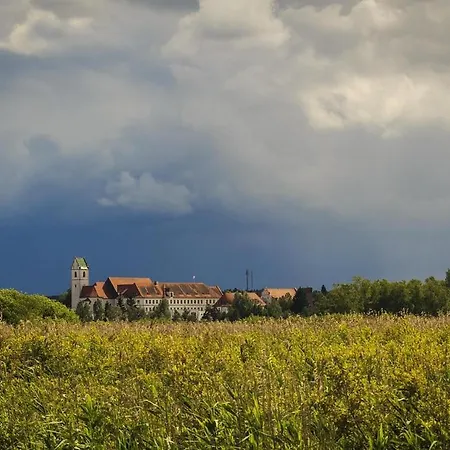 Monteur Budget-ferienhaus In Am Federsee Naehe Biberach Apartman Oggelshausen